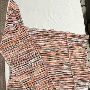 One shoulder crop top